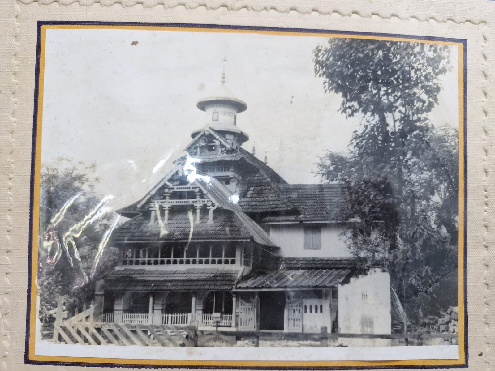 പഴയ മസ്ജിദ്